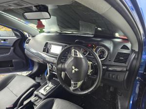 2016 Mitsubishi Lancer CF LS image 6
