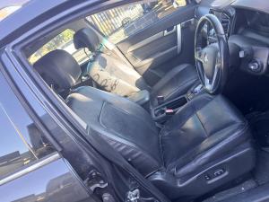 2016 Holden Captiva CG image 6