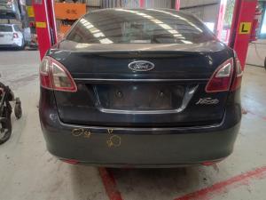 2010 Ford Fiesta image 6