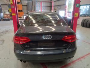 2011 Audi A4 image 6
