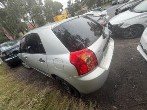 2004 Toyota Corolla image 6