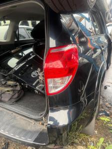2006 Toyota Land Cruiser image 6