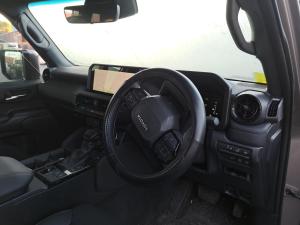 2024 Toyota Landcruiser Prado image 6