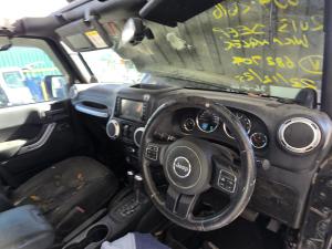 2013 Jeep Wrangler JK OVERLAND image 6