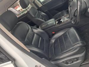 2016 Volkswagen Touareg 7P image 6