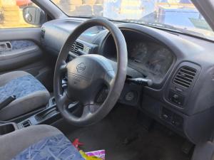 2000 Nissan Pathfinder R50 image 6