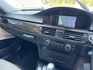 2011 Bmw 3 Series image 6