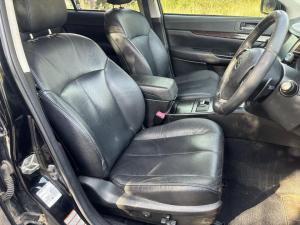 2013 Subaru Outback image 6