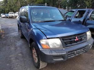 2001 Mitsubishi Pajero image 6
