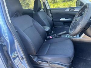 2011 Subaru Forester image 6