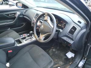 2013 Nissan Altima L33 image 6