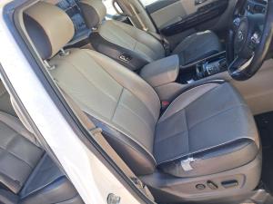 2017 Kia Carnival YP image 6