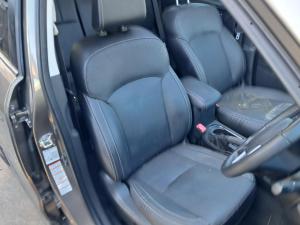 2017 Subaru Forester SJ image 6