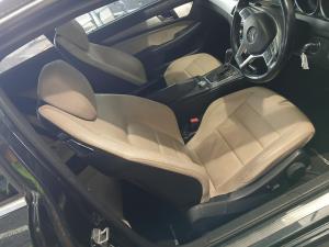 2011 Mercedes Benz C Class C204 image 6