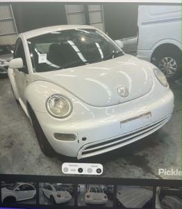 2000 Volkswagen Beetle image 6