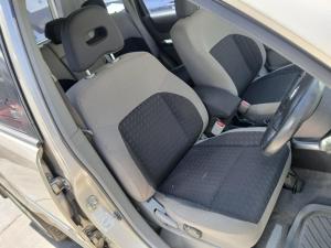 2006 Nissan X Trail T30 image 6