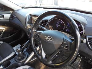 2014 Hyundai Veloster SR TURBO image 6
