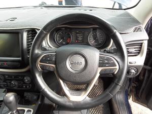 2014 Jeep Cherokee LONGITUDE 4X4 image 6