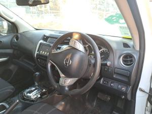 2018 Nissan Navara SERIES 3 image 6