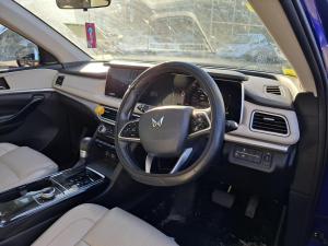 2023 Mahindra Xuv700 image 6