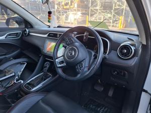 2021 Mg Zs image 6