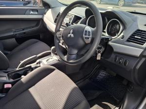 2013 Mitsubishi Lancer CJ image 6