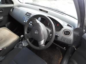 2009 Suzuki Swift EZ image 6