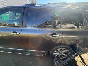 2011 Toyota Kluger image 6