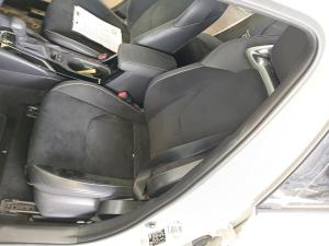 2018 Toyota Corolla E210 image 6