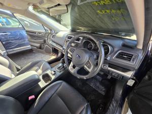 2015 Subaru Outback 6TH GEN 2.5I PREMIUM image 6