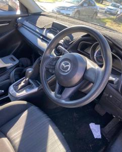 2015 Mazda 2 DJ image 6