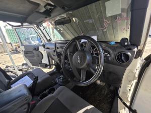 2010 Jeep Wrangler JK UNLIMITED SPORT image 6
