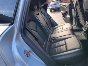 2016 Porsche Macan 95B image 6