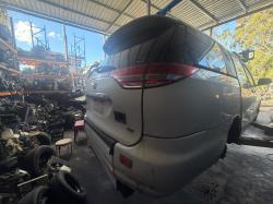 2006 Toyota Tarago image 6