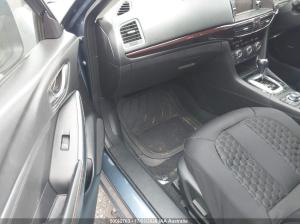 2012 Mazda 2 image 6