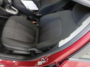 2013 Holden Barina TM image 6