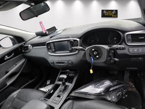 2018 Kia Sorento 3.5L G6DC AUTO 8SPD FWD SPORT image 6