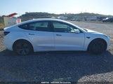 2022 Tesla Model 3 image 6