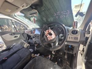 2017 Renault Trafic X82 L2H1 DCI 140 image 6