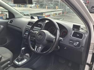 2011 Volkswagen Polo 6R image 6