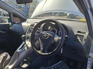 2010 Toyota Corolla ZRE152R image 6