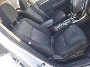 2016 Mitsubishi Outlander ZJ-ZL image 6