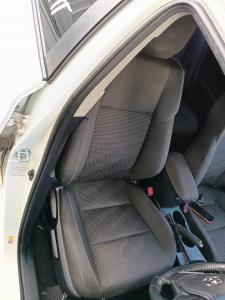 2017 Toyota Corolla ZRE182R/ZWE186R image 6