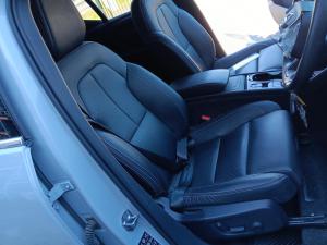 2021 Volvo Xc40 image 6