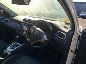 2014 Nissan Qashqai J11 image 6