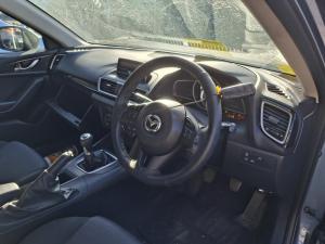 2015 Mazda 3 BM image 6