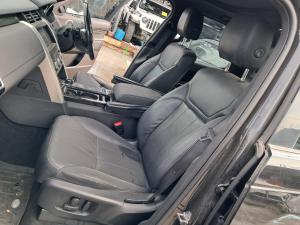2017 Land Rover Discovery L462 image 6