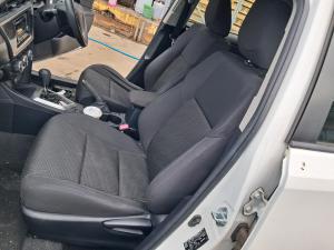 2013 Toyota Corolla ZRE182R image 6