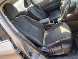 2014 Nissan Qashqai J11 image 6