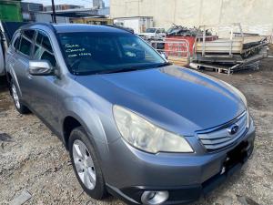 2011 Subaru Outback image 6